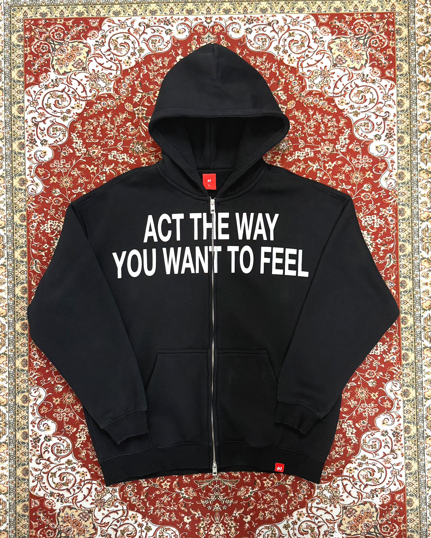 STATEMENT ZIPPED HOODIE